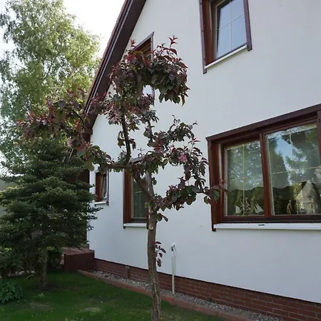 Ferienhaus Fuer Max 6 Personen Einschliesslich 2 *